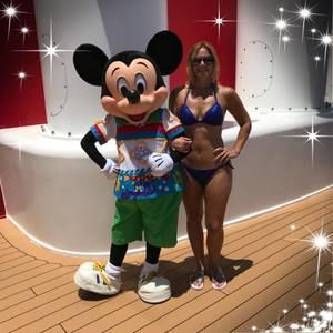 Meet your Posher, Holly